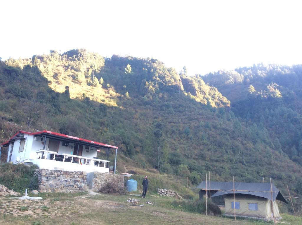 Dhanaulti Camp Homes Retreat Екстериор снимка